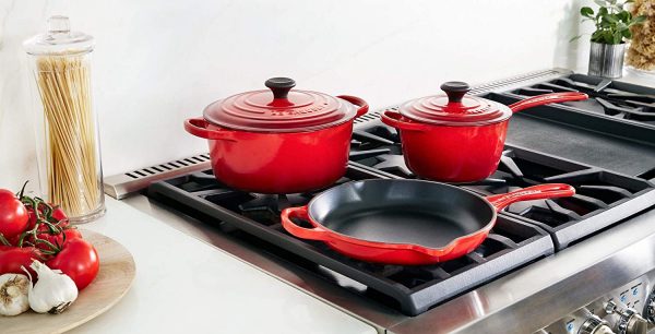 Le Creuset - Juego de utensilios de cocina (5 piezas, hierro fundido esmaltado), color rojo