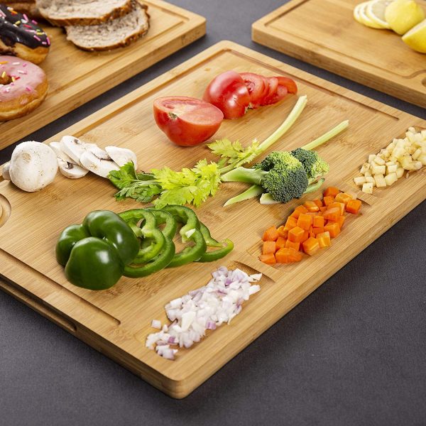 Tabla de cortar de bambú para cocina, juego de 3 tablas de cortar de cocina con 3 compartimentos integrados y ranura para jugo resistente bandeja para servir madera bloque de carnicero y tabla de tallado de madera con agujero - Imagen 7